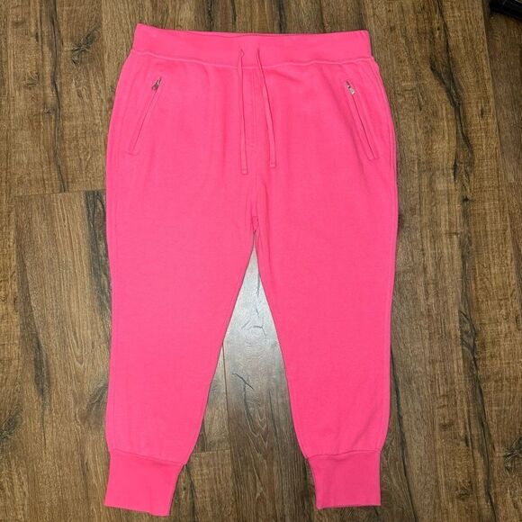 Bandier x Sincerely Jules Bright Rose The Juniper Jogger - Picture 12 of 16